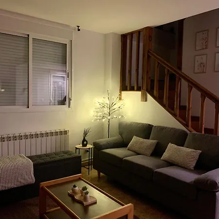 Pirineo Aragones. Casa La Paz Sabiñánigo