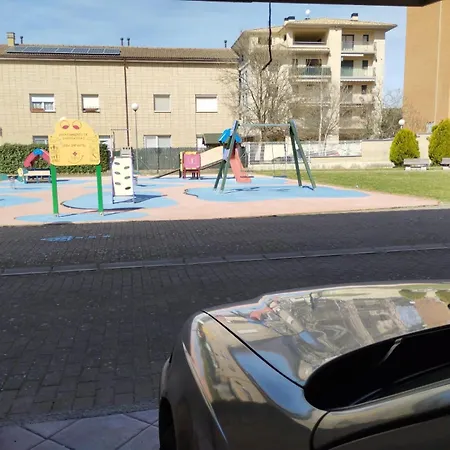 בית נופש Pirineo Aragones. Casa La Paz *