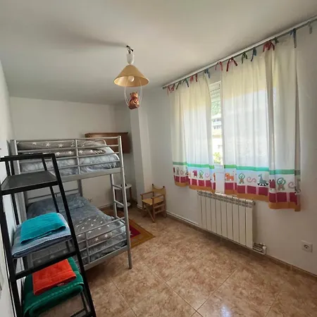 Pirineo Aragones. Casa La Paz Vakantiehuis *