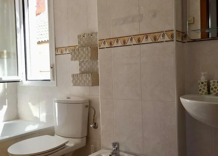 Pirineo Aragones. Casa La Paz Sabiñánigo