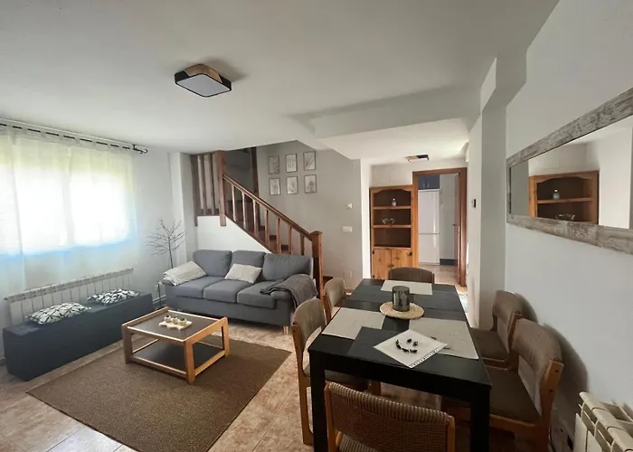 Pirineo Aragones. Casa La Paz 펜션