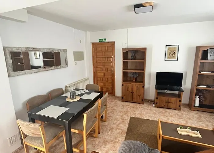 Pirineo Aragones. Casa La Paz * Sabiñánigo