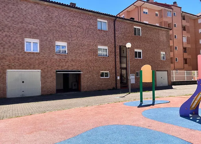 Pirineo Aragones. Casa La Paz * Sabiñánigo