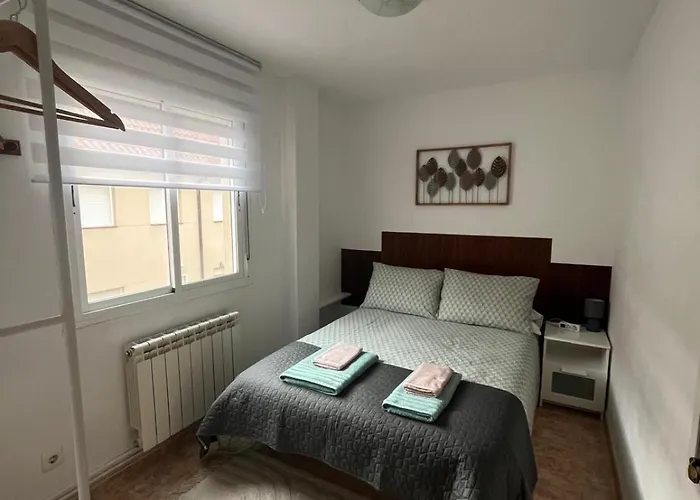 Pirineo Aragones. Casa La Paz 펜션 Sabiñánigo